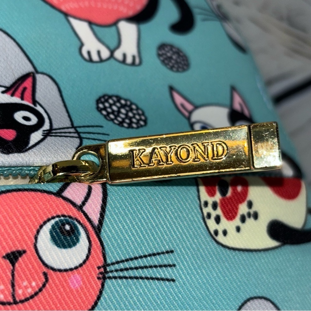 2/$30 KAYOND Cat Laptop Large Tablet Case - Picture 2 of 6